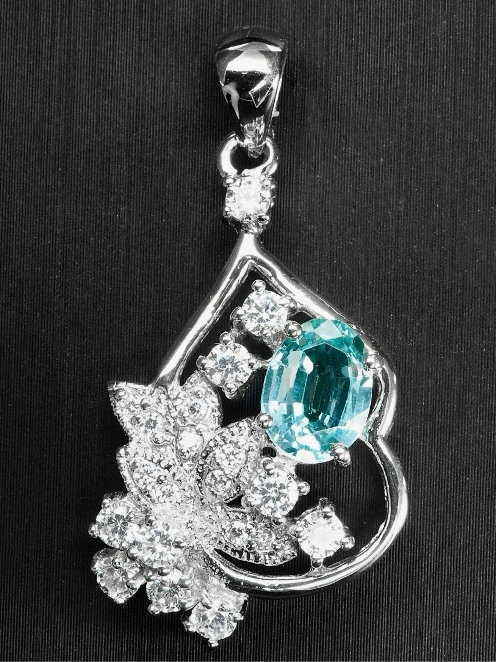 5ct 🌈change Sapphire Pendant blue green white 15k white gold on silver necklace - Picture 3 of 12